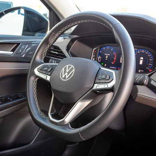 Volkswagen Taos HIGHLINE 1.4 L TSI 150HP TIPTRONIC