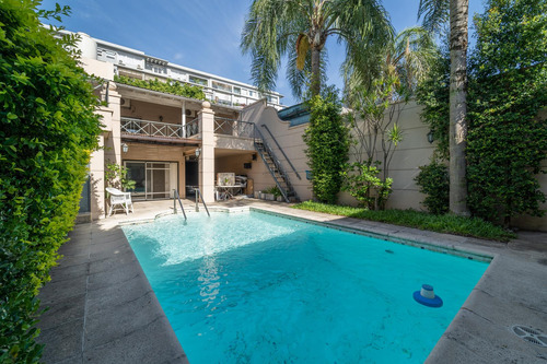Impecable Casa En Venta Saavedra
