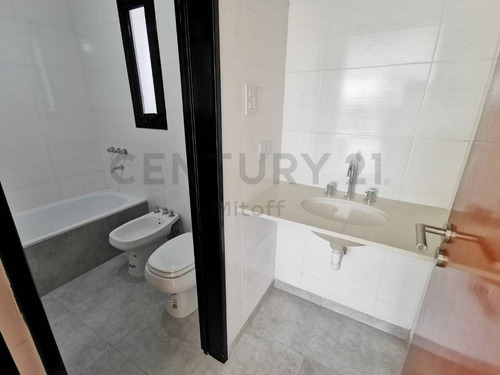 Imagen 11 de 11 de Monoambiente A Estrenar En Venta En La Plata