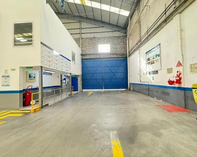 Depósito y galpón en alquiler