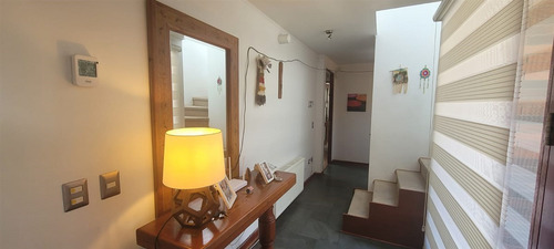 Casa En Venta De 6 Dorm. Colegio Dunalastair Peñalolen