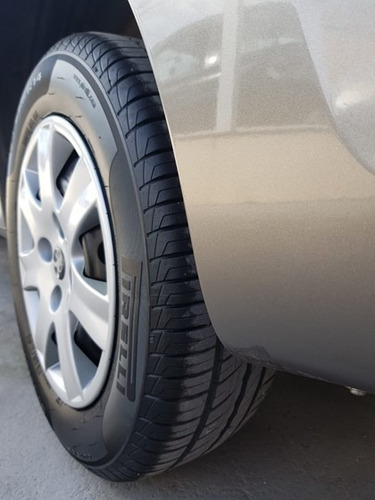 Imagem 10 de 10 de Peugeot 207 1.4 Xr Passion 8v Flex 4p Manual