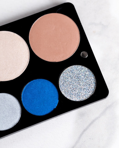 Imagen 5 de 10 de Paleta Para Ojos Y Rostro Ap | Instant Face Palette Blue