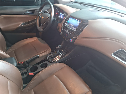 Chevrolet Cruze 1.4 Premier Sedan