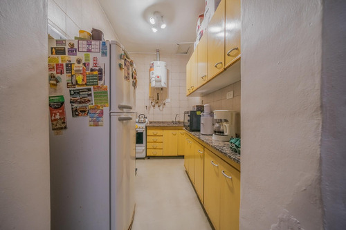 Venta Ph Tipo Casa 4 Ambientes Colegiales Cochera Y Patio