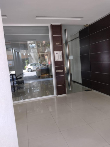 Imagen 3 de 30 de Semipiso De 3 Ambientes, Sum, Piscina, Cochera Impecable