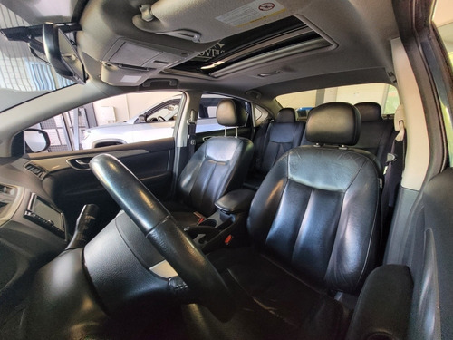 Imagem 10 de 15 de Nissan Sentra 2014 2.0 Sl Flex Aut. 4p