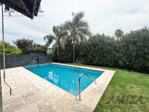 Casa En Venta En San Marino - Funes Hills - 3 Dormitorios