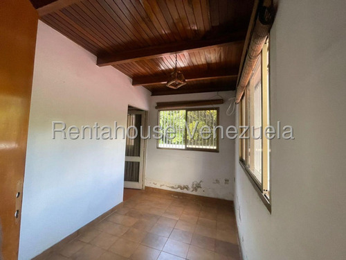 ¡¡¡oportunidad De Inversión!!! Súper Apartamento En La Urbina Jm 25:10264