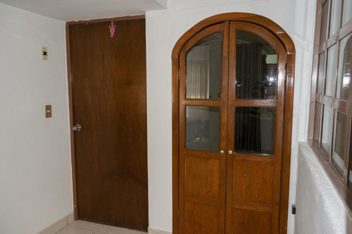 Casa En Venta En Colonia Choyal