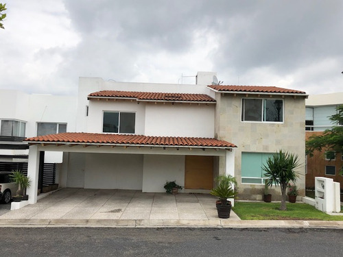 Casa En Venta Misión Concá
