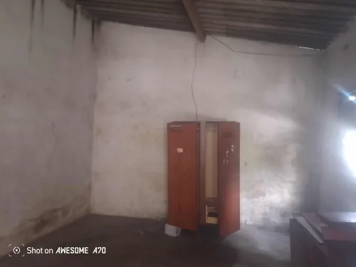 Casa Antiga Mas Com Potencial De Aluguel