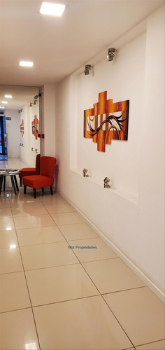 Imagen 2 de 24 de Apartamento Para Venta. Zona Tres Cruces. Ideal Inversores Cw179856