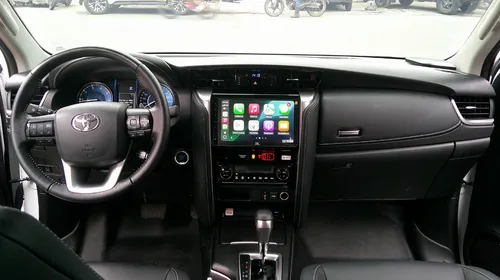 Toyota Fortuner 2.4 Diésel Srv 4X2