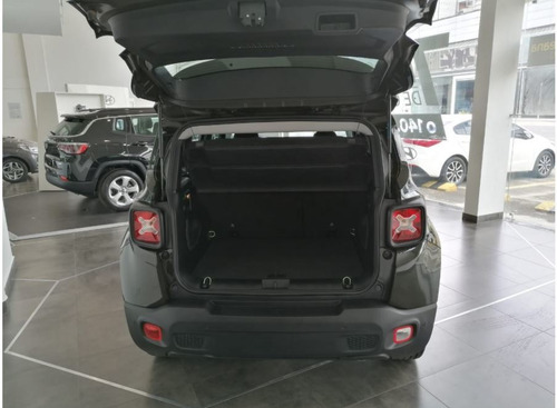 Jeep Renegade Connect