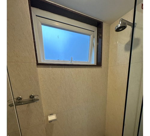 Amplo Apartamento Com Vista Para O Mar Em Copacabana 133 M², 3 Quartos E Conforto Total!