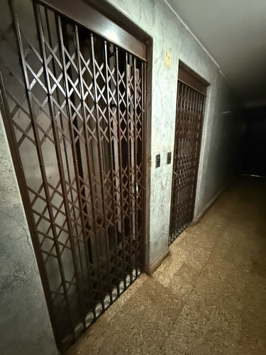 Venta Av. Gaona Al 1700 Caballito - Amplio Balcón 3 Ambientes - Escritorio - Dependencia Con Su Baño