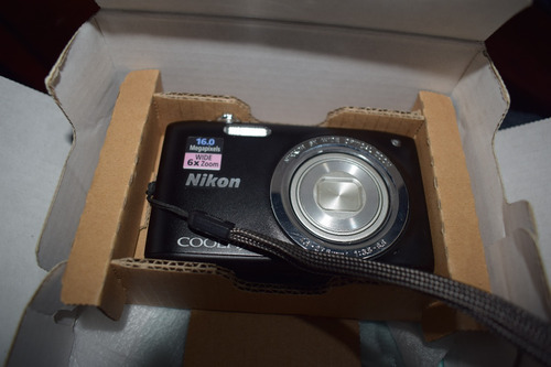 Camara Nikon Coolpix S2700 - Para Repuestos