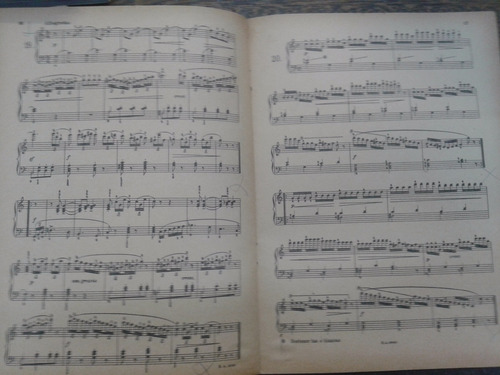 Imagen 2 de 3 de 30 Estudios Para Piano * Carl Czerny * Ricordi *
