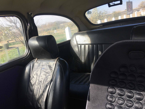 Imagen 10 de 18 de Fiat 600 R