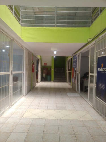 Vende-se Loja Comercial Em Venda Nova