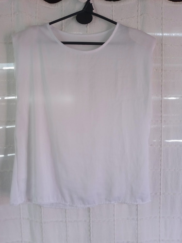 Blusa Mujer Con Hombreras (Usado)