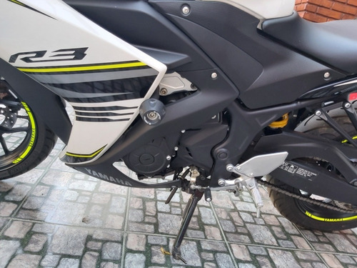 Imagen 4 de 9 de Yamaha R3
