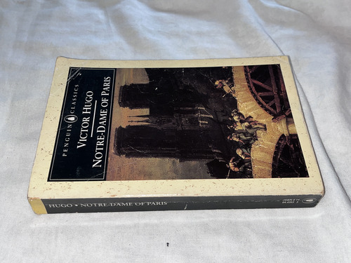 Notre-dame Of Paris - Victor Hugo - Penguin (Usado)