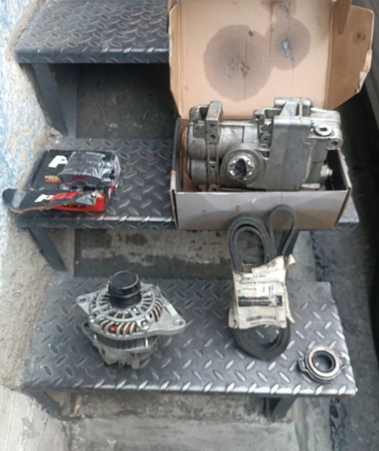 Alternador Caliber Y Repuestos Varios