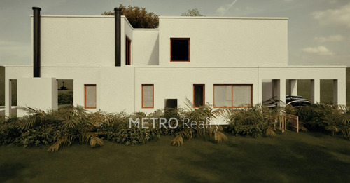 Casa En Venta A La Laguna Con 4 Habitaciones En Suite En Carpinchos, Nordelta
