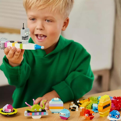Lego Classic | Planetas Espaciais Criativos (11037) 450