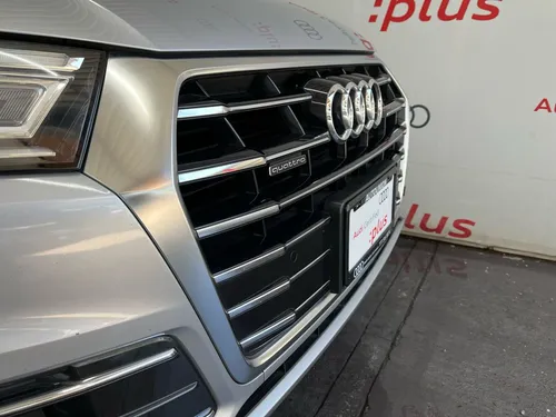 Audi Q5 Select 45 Tfsi Quattro 2019