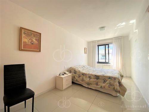 Imagen 8 de 16 de Pent-house Con Amplia Y Exclusiva Barbacoa.