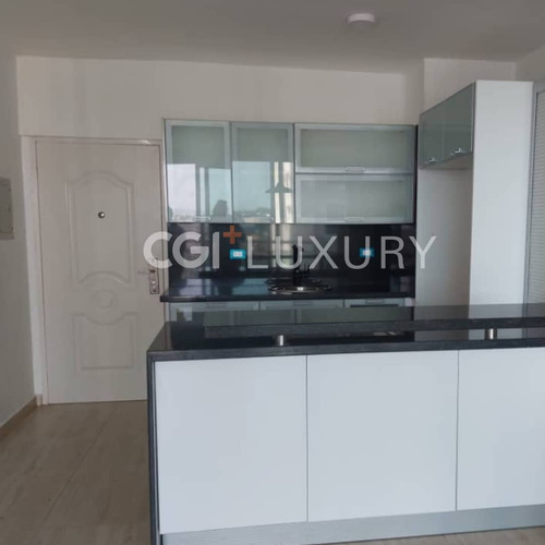 Cgi+ Luxury Lecheria Vende Apartamento En Residencias Bolivar Suites