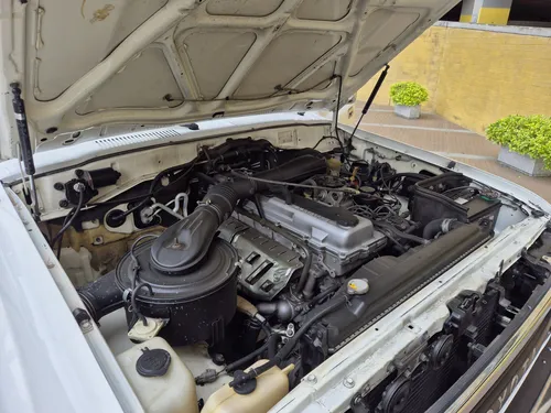 Toyota Burbuja LC80 4.5 VX FZJ80