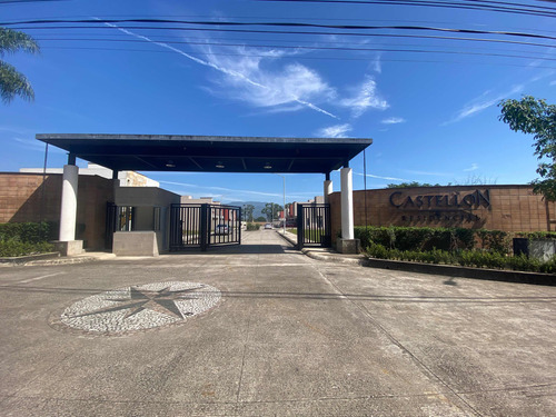 Venta Ultimos 2 Lotes En Fraccionamiento En Cordoba, Ver