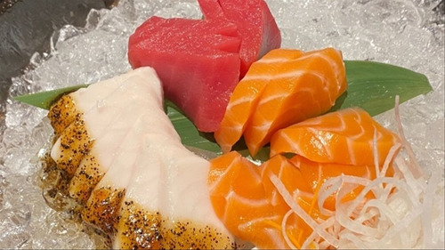 Imagen 5 de 6 de Set Para Sushi Melamina 5 Piezas Plato + 2 Dips Soja Wasabi