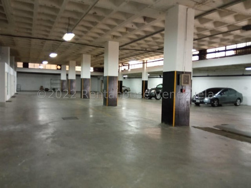 Venta De Edificio En Boleita Norte