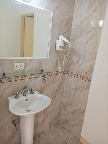 Imagen 13 de 19 de Hotel En Venta En Av. 4 De Mayo, Isla De Margarita