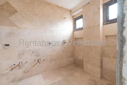 Casa En Venta En Alto Hatillo Caracas Jardin La Hatillana Angela Tochon Vista Al Avila