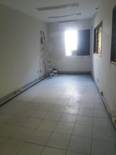 Imagem 10 de 20 de Locar Galpão No Arruda - Ga0156