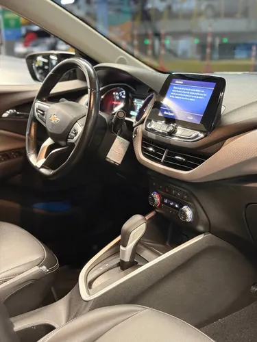Chevrolet Onix 1.0T Premier Hatch At