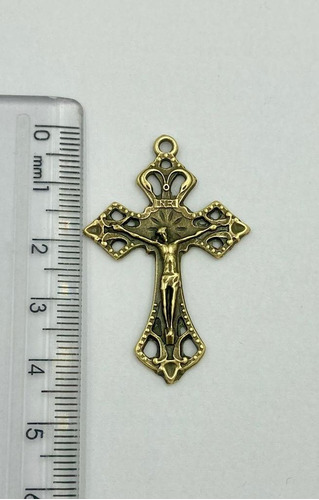25 Crucifixos E 25 Entremeios Sagrada Família Para Terços.
