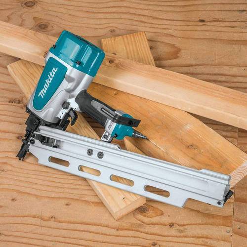 Clavadora Para Enmarcar Makita An924 21º, Cabeza Redonda Com