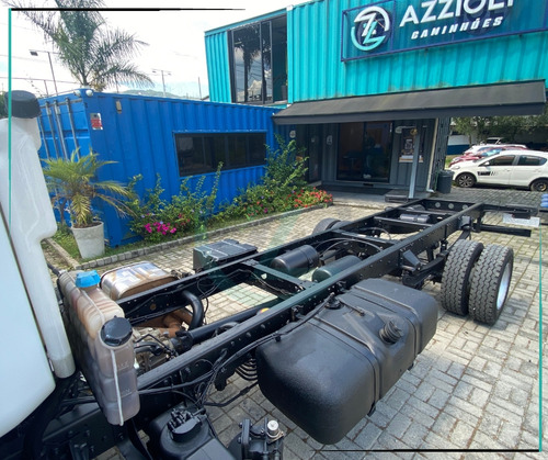 Mb Acello 815 Chassi