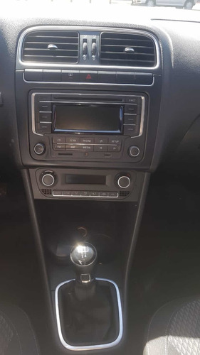 Volkswagen Polo 1.6 Comfortline 2016