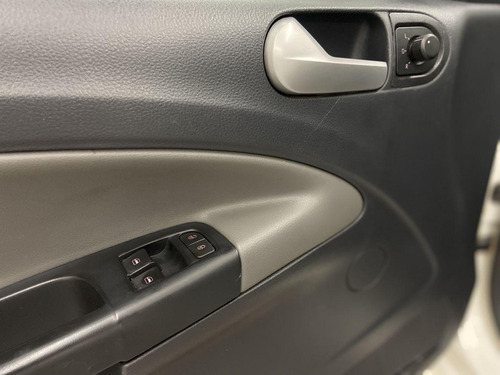 Volkswagen Saveiro 1.6 Msi Pepper Ce 8v Flex
