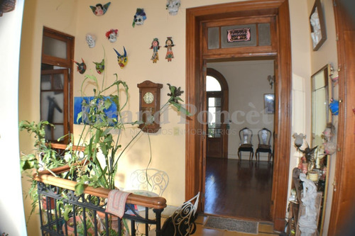 Departamento Tipo Ph De 5 Ambientes C/ Dependencia