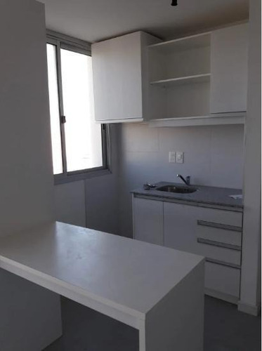 Imagen 3 de 23 de Apartamento Dos Dormitorios, Baño, Cocina