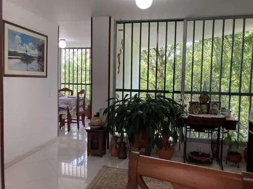 Venta De Apartamento En Las Quintas De Don Simón